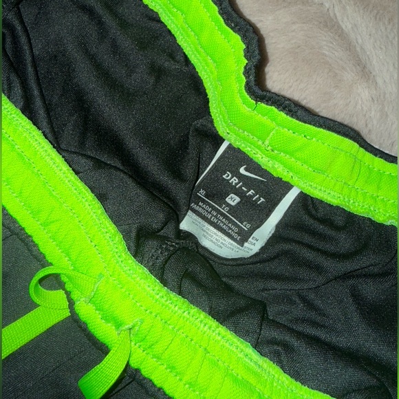 Nike Track Pants - Picture 4 of 6